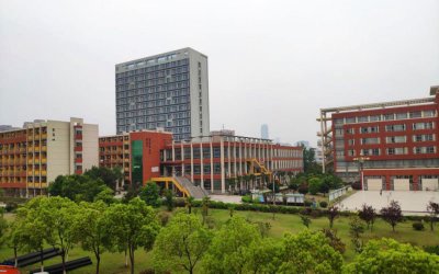 R-C(2)